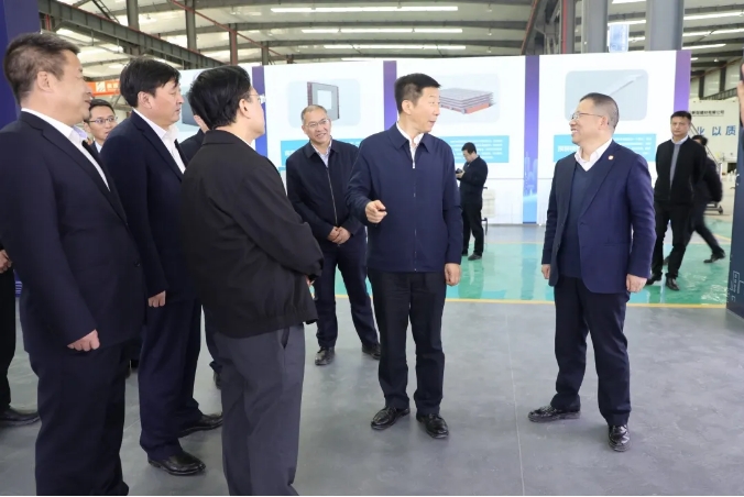 陜西省委常委、延安市委...